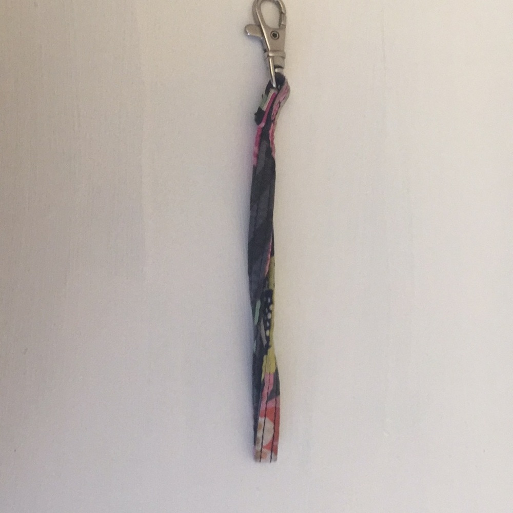 Vera Bradley key ring - Picture 3 of 3